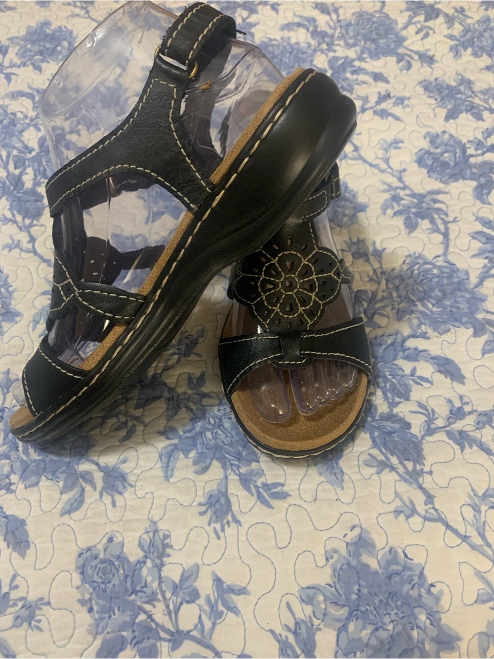 Clarks Women’s Black Floral Cutout Comfort Sandals